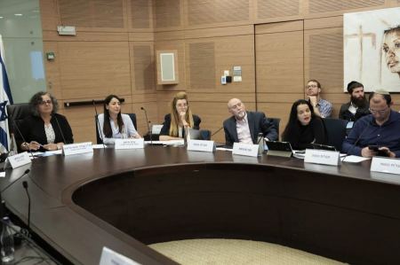 نقاش حاد في لجنة مكانة المرأة حول المصادقة على الانضمام لاتفاقيّة اسطنبول